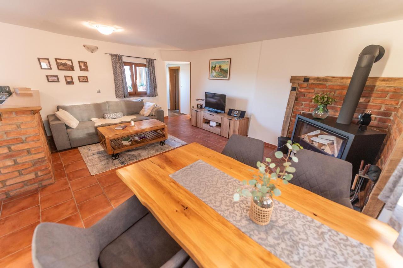 Hill Cottage Haloze Gruskovec Екстериор снимка